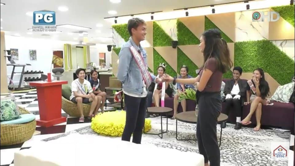 saehyunkim4's tweet photo. “A gentleman like TAN knows his actions carry more weight than any words spoken.” 😍
@PBBabscbn #ASHdateTANight #PBB8Teendem https://t.co/eaeWSgpjQh
