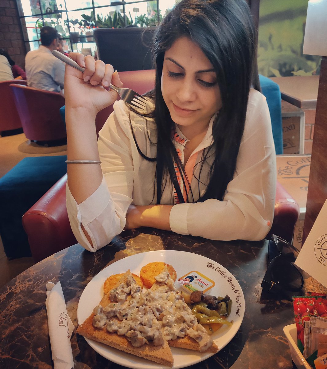 thisisstudiops's tweet photo. Because I'm always Hungry... 👻 #BhukhiAtma
.
#StudioPS #hungryaf #thisisstudiops #foodphotography #mashroom #sandwich #coffee #coffeeshop #coffeetable #coffeeholic #chaicoffee #chai #tea #tealovers #alootikki #foodie #foodporn #foodoftheday #foodgasm #foodlove #psiloveyou https://t.co/HKAhAi1qRn