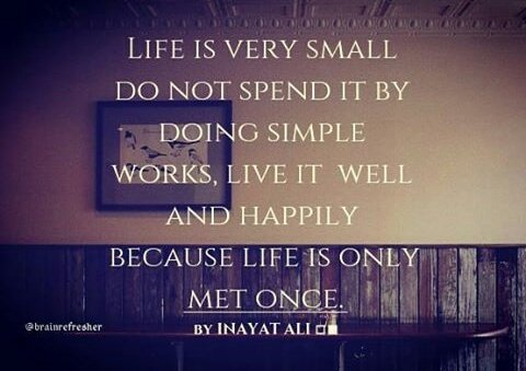 brainrefresher's tweet image. Life is very small.  Do not spend it by doing simple work, live it well and happily because life is only met once.
 #quotesaboutlife #quoteoftheday #quotesdaily #quoteslover  #thoughtoftheday #positivethoughts #latenightthoughts
Follow @brainrefresher for more brainy quotes
