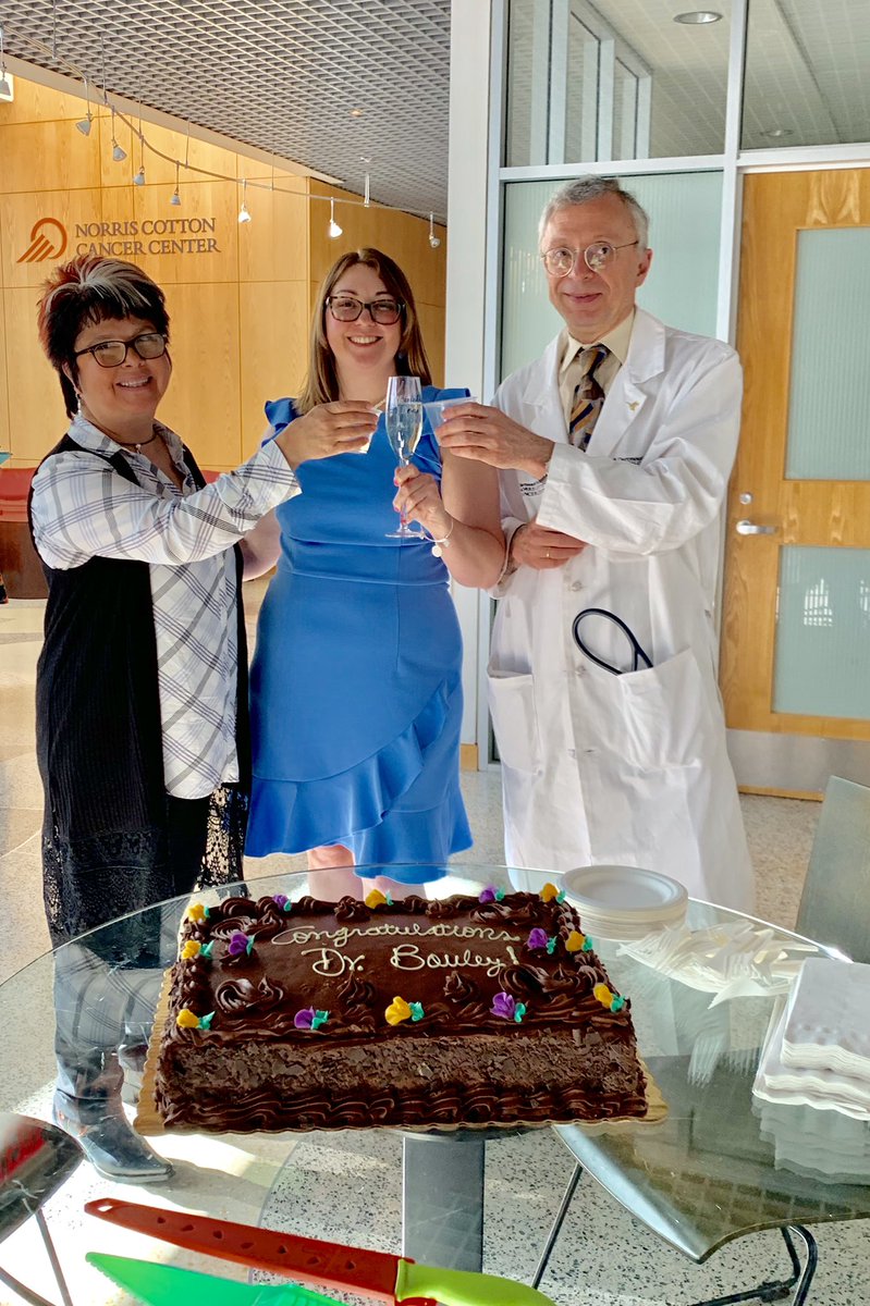 SanchezLab_D's tweet image. A belated congratulations to lab member DOCTOR @SJB1120!! She successfully defended her thesis on Monday after five years of hard work! Well done Dr. Bouley!