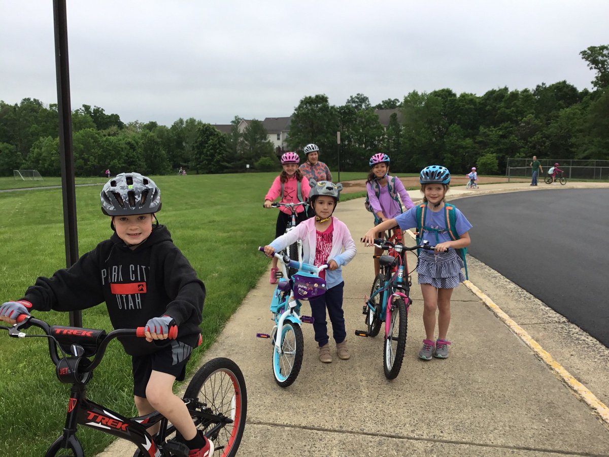 Sanders Corner Elementary tweet media