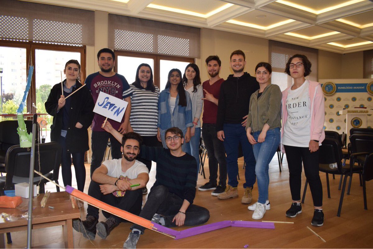 sevenegitim's tweet photo. “Gençlerle Gelecek” projesi kapsamında SEVEN olarak Kişisel Sosyal Medya Yönetimi, Dijital Bilgi Güvenliği ve Proje Döngüsü eğitimlerimizi gerçekleştirdik. 'Ballpark' Atölyesi ile elde ettiğimiz kazanımları pekiştirdik. #sevenegitimdanismanlik https://t.co/KC4QGVmwHt