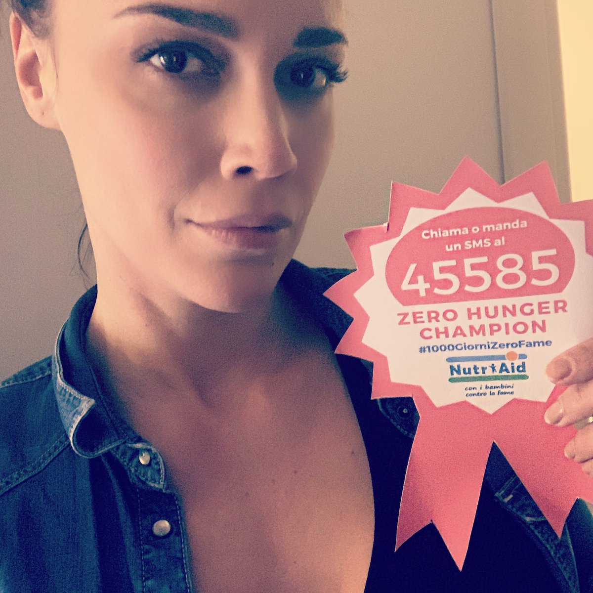 LAGIARRUSSO's tweet photo. Ogni anno, nel mondo, muoiono più di 3 milioni di bambini sotto i 5 anni a causa della fame. Dona al 45585 e diventa anche tu uno #ZeroHungerChampion! Aiuterai @nutriaid a salvare la vita di mamme e bambini malnutriti. #1000GiorniZeroFame https://t.co/iafharM9mw