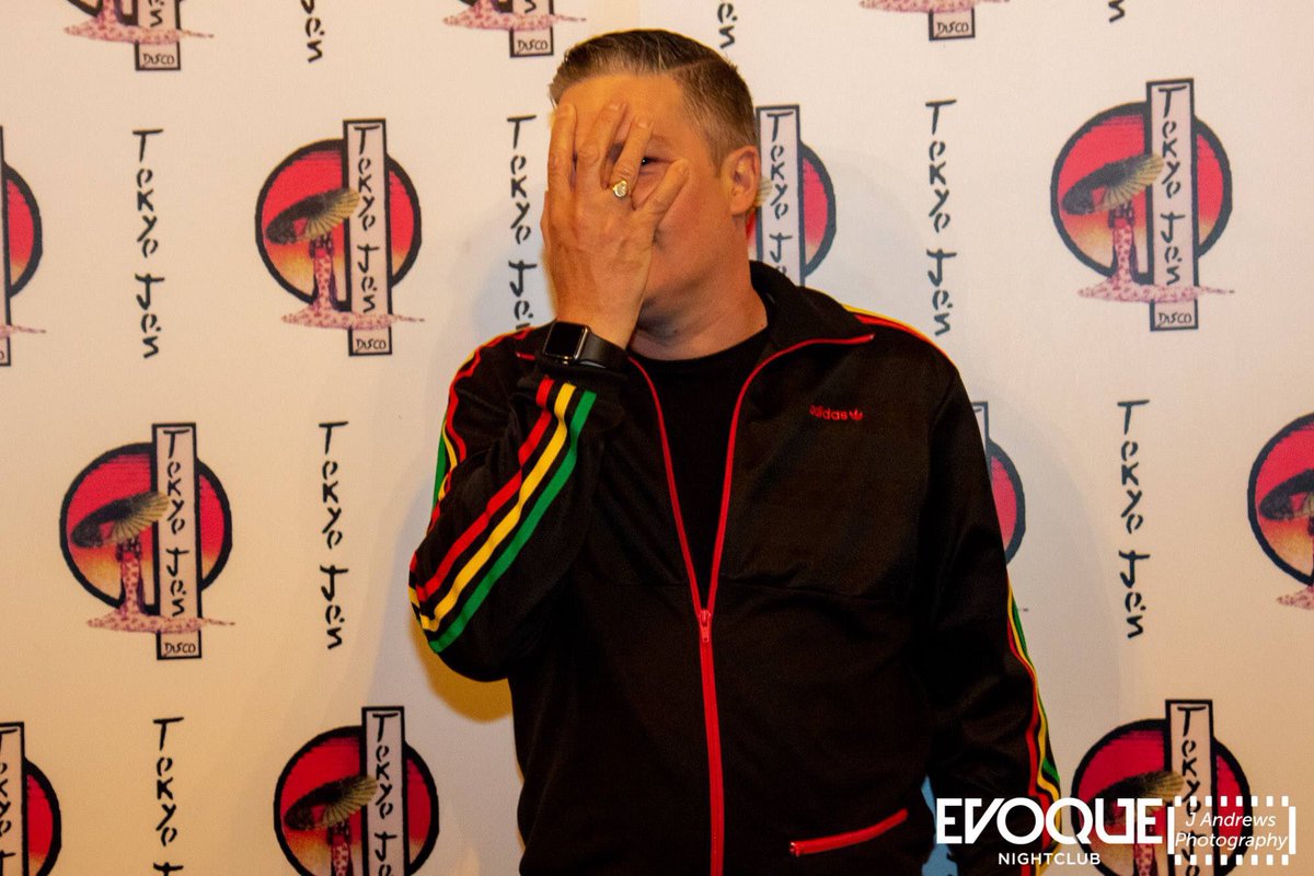 Red 5 I’m gong in                      Preston Fridays <a href="/EvoqueNightclub/">Evoque Nightclub</a> opening party <a href="/dj_davepearce/">Dave Pearce</a> with residents <a href="/jasonfubar/">Jason Fubar</a> and me #backtothe90s&amp;00s