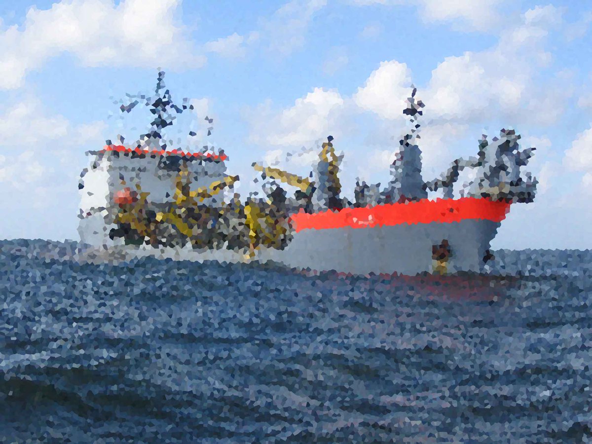 Quiz time!
Can you guess the name of the trailing suction hopper in the picture?

#dredging #iadc #ship