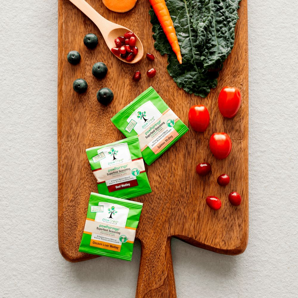 light_lauren's tweet photo. My pets LOVE a variety of flavors at mealtime, without any stomach upset with pawTree pawPairings! Want to try some?

https://t.co/sSSYRq4UrU https://t.co/q8UIWw3ovb