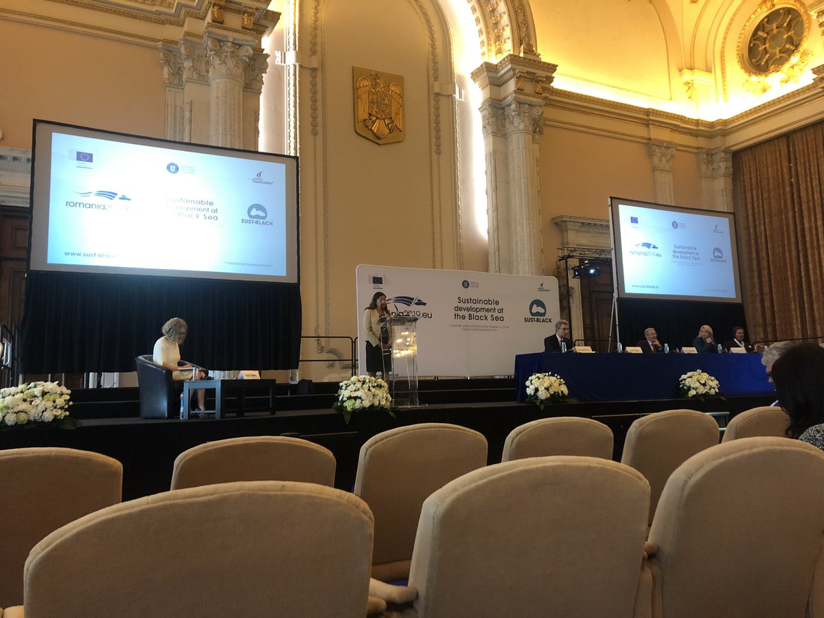 CMEMS_EU's tweet photo. The opening session focused on cooperation actions around Black Seas: sustainability, stakeholders engagement, addressing climate change & the essential role of science & scientific evidence! Good luck 4 the #BucharestDeclaration and its implementation 👏🏻 #ro2019eu #BlueGrowth https://t.co/PIj0wFJt4R