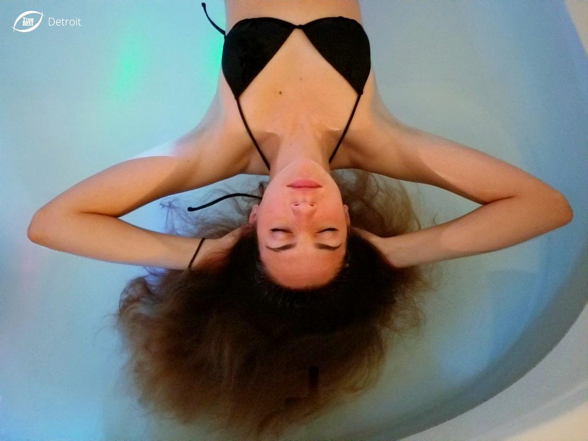 TrueRESTdetroit's tweet photo. Float hair, don't care. 💁
Come on by and get your float on! Your body and mind will thank you. 😉
#TrueRESTDetroit #FloatTherapy #ScienceOfFeelingGreat #positivevibes #Detroit #water #hair #Michigan #detroitlove #still#purpose #mindful #farmingtonhills #birminghammi #namaste https://t.co/LyAlASLoiI