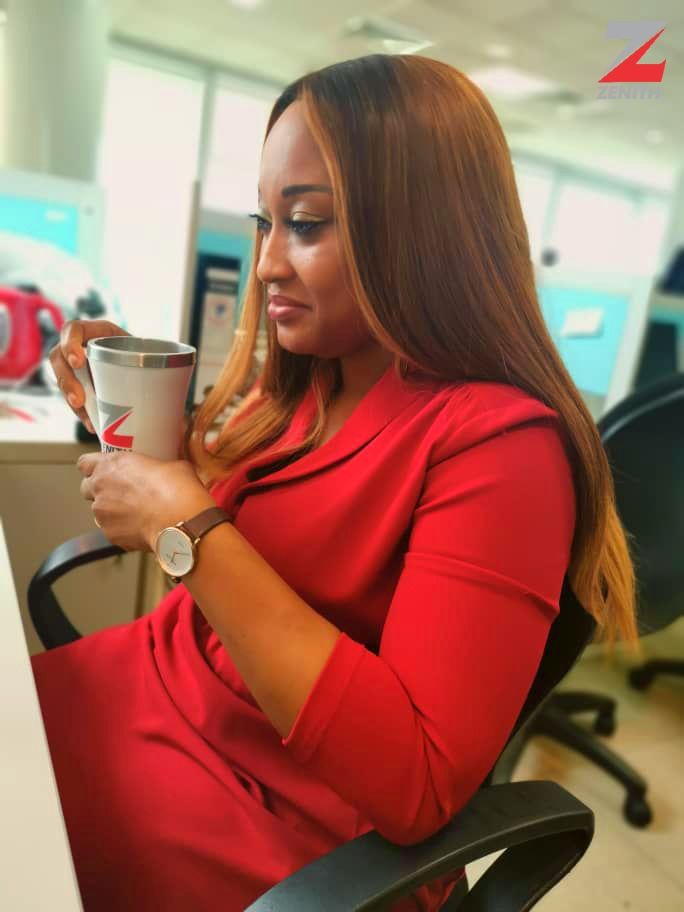 ZenithBank's tweet image. Make time for yourself even while at work. #WCW #StyleMaker #WomenWednesday #WinitWednesday  💃 💃 💃