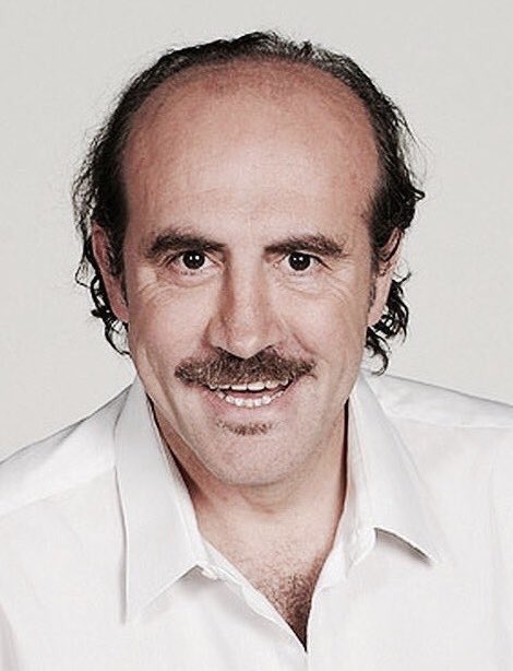 retrochenta's tweet photo. Hoy cumpliría 58 años el gran Pedro Reyes. Un humor irrepetible. No te olvidamos! https://t.co/qv2hLTf8Kk