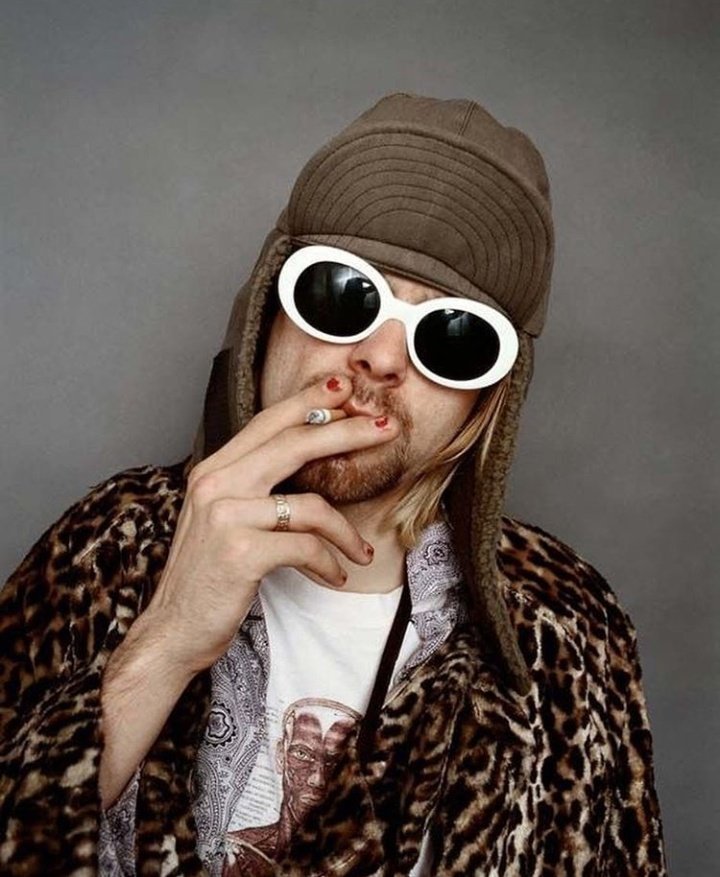 Hagamos un hilo con fotos de Kurt Cobain.