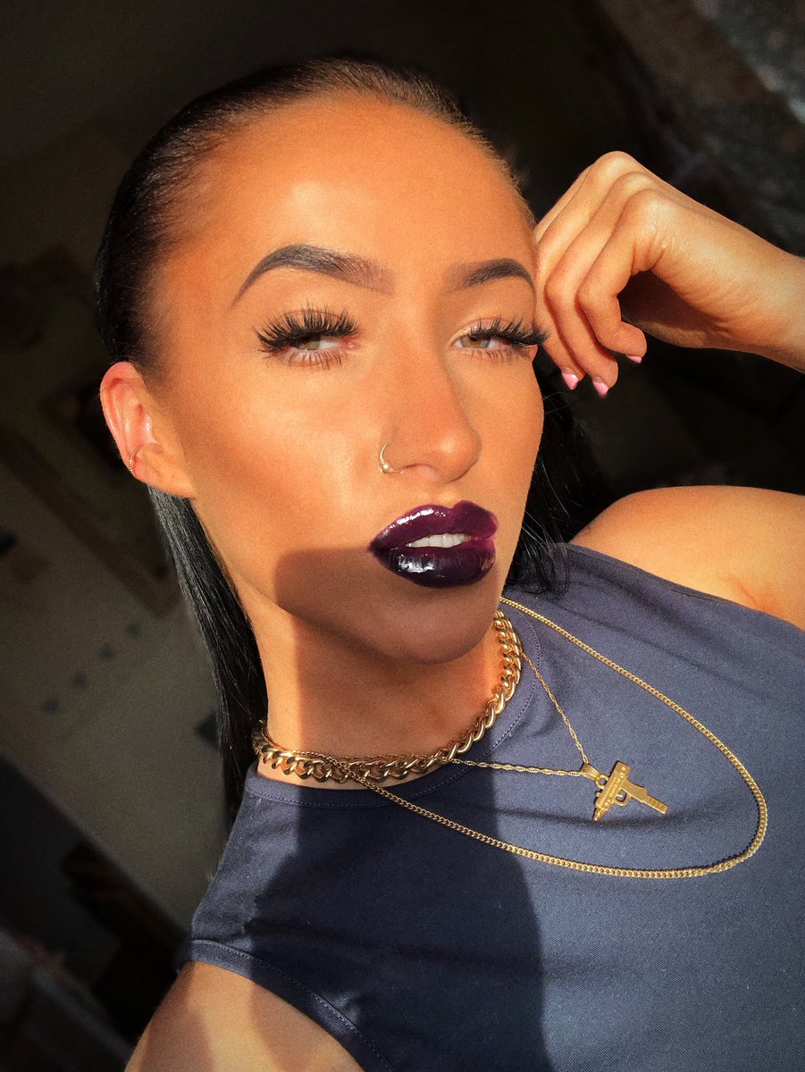 meganxsmith's tweet photo. 🔮 https://t.co/B46I62lqAu