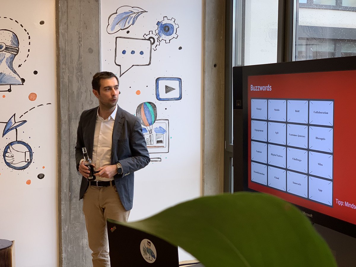 Slot #4: #Digitalworkplace mit Gamification – Buzzword Bingo mit <a href="/Bassmueller/">Martin</a> <a href="/vodafone_de/">Vodafone Deutschland</a> #innodayJPKOM