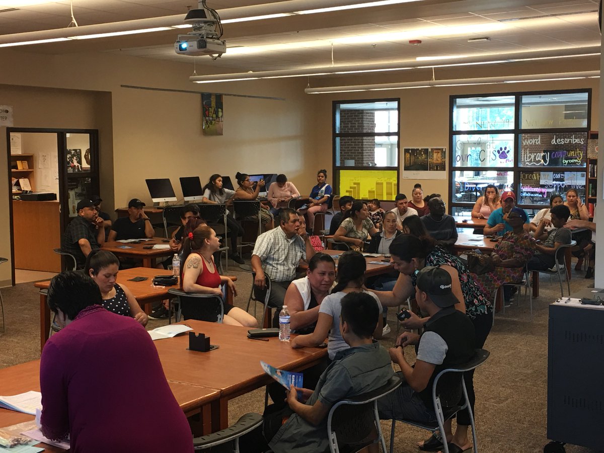 CHCCS_DL_EL's tweet photo. Carrboro High @CHSJaguars had a fantastic turnout last night for class registration/scheduling event for EL students! The students are excited about their schedules next year! #ESL #pathtograduation https://t.co/35BcENVfYb