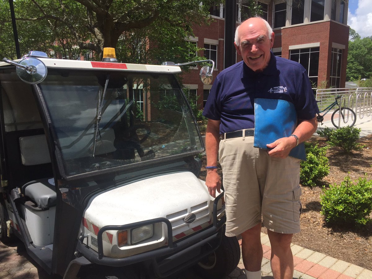 TheBigGuyWJCL's tweet image. He’s one of the most beloved figures at @GeorgiaSouthern Today, I made the rounds with Mr.Bill. Watch for his story next week on a new @WJCLNews Series called #SouthernRoots #GOAT #MrBill