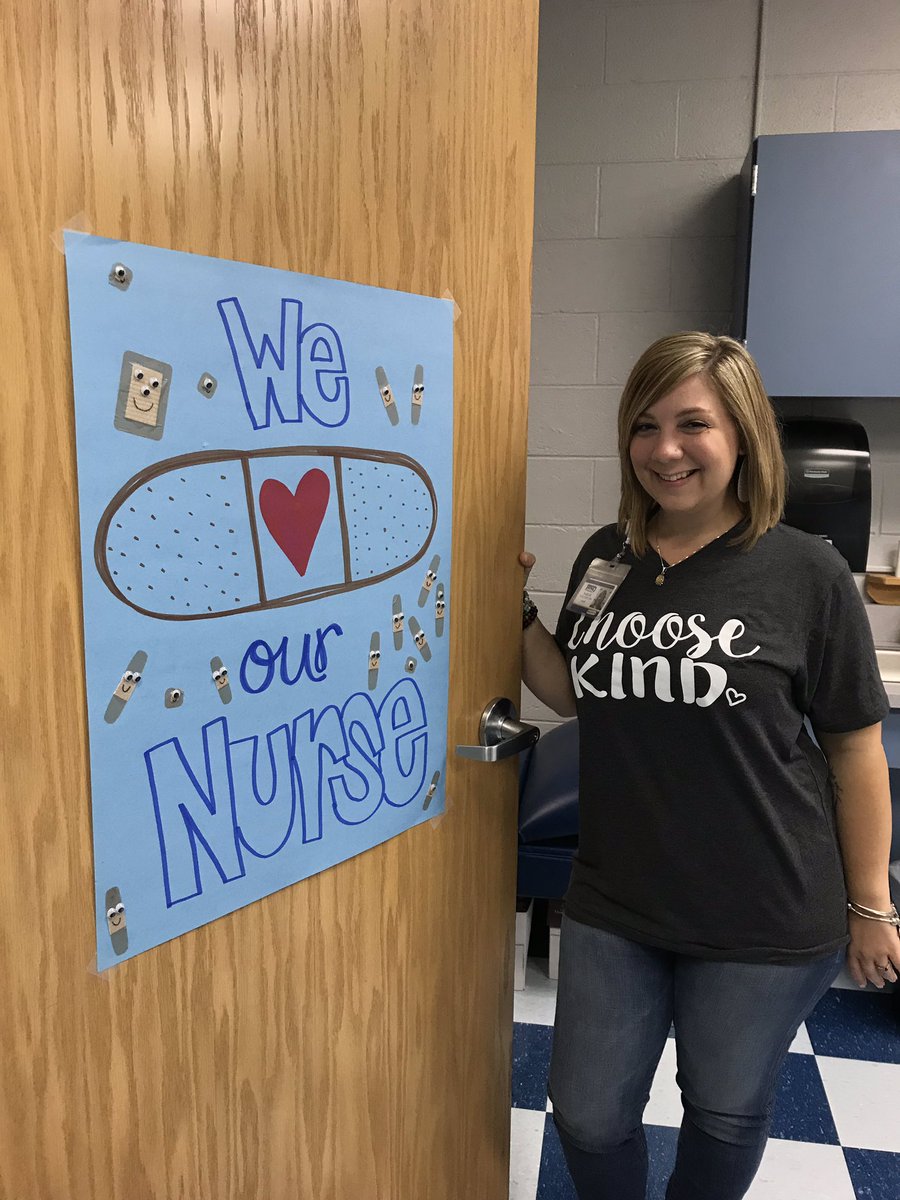 hhe_slp's tweet photo. We have the best nurse at HHE! #HuskyPride https://t.co/KvauwNS9Hx