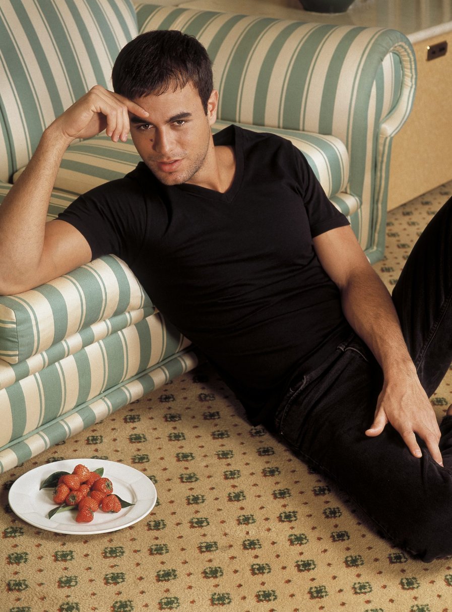 Happy 44th Birthday to King of Latin Pop, Enrique Iglesias! 