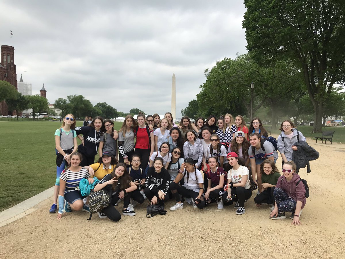 MsMorroneHNMCS's tweet photo. Good morning from the #washingtonmonument @HNMCS @MsPrilloHNMCS @MsFellinHNMCS @MsGuayHNMCS https://t.co/Nxfa1UAIUg