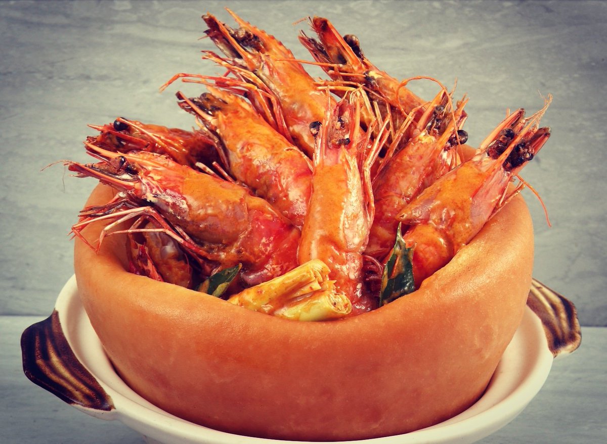 MyDimSum2's tweet photo. Sneak preview of our PRAWN KING !!! ' Curry Butter Prawn In deep fried bread basket ' 
Coming up next at My Dim Sum Setapak Central only! 
Stay tuned!

#mydimsum
#mydimsumsetapakcentral
#mydimsumsetapak #currybutterprawns #promobukapuasa #jomberbuka #jombukapuasa #Iftar https://t.co/9YDQrVQTPf
