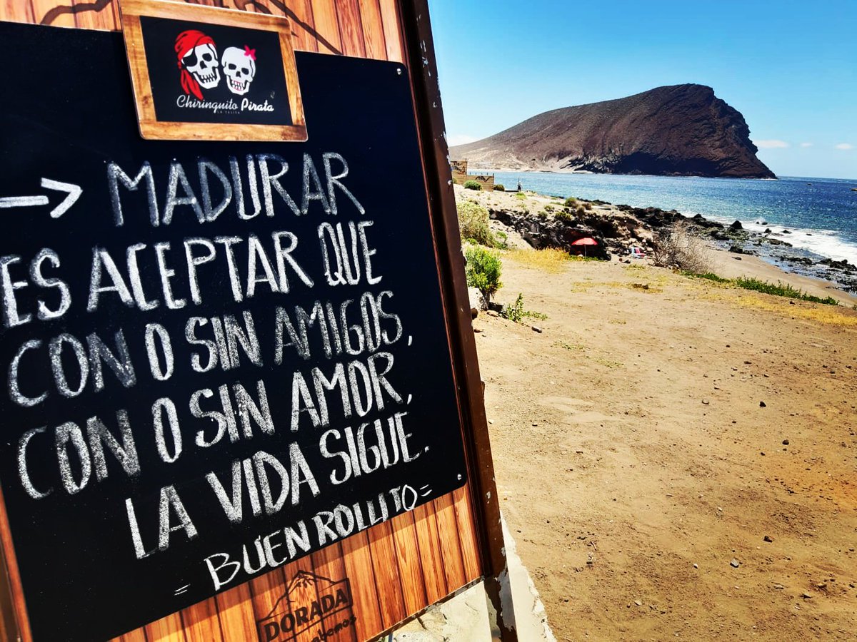 ChiringPirata's tweet image. Madurar 
es aceptar que 
con o sin amigos, 
con o sin amor, 
la vida sigue.

#BuenRollito 😉