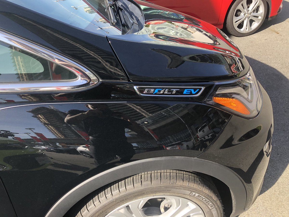 NiqVelji's tweet photo. The Chevy Bolt is among the most popular #ElectricVehicles in Canada. Sales and leisure consultant at GM Carter Burnaby Erik Gatrick says he’s seen a vast increase in #ElectricVehicle sales since the #FederalRebate was introduced. @BCITJournalism https://t.co/DOaxs9LMAN