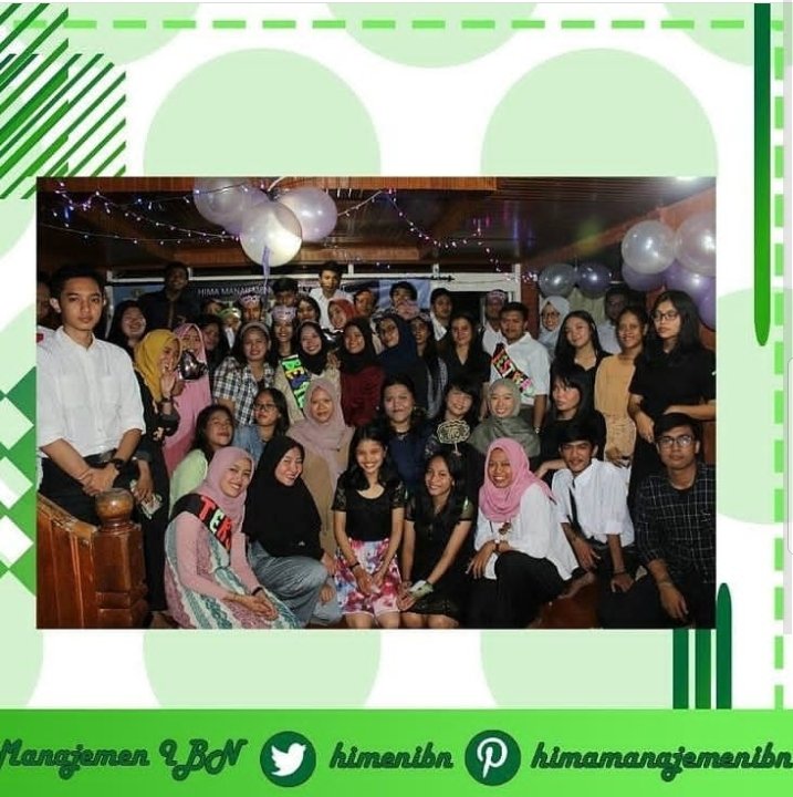 himenIBN's tweet photo. Selamat ulang tahun Hima Manajemen IBN 🎉
.
.
Terimakasih untuk kaka² senior/alumni yang sudah datang di acara ultah Himen dan semua yang ikut serta dalam acara ini. Buat kaka² senior/alumni yang gasempet datang jangan sedih ya, semoga kita bisa ketemu diacara selanjutnya 😊 https://t.co/RdN1ZCeqDT
