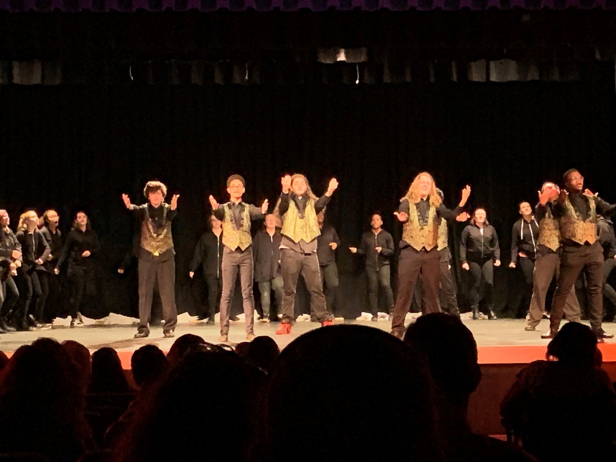 atkinsHSchorus's tweet photo. The Atkins High School Spring Chorus Concert will be this THURSDAY, May 9th at 6pm. Featured performance groups include: The Atkins Show Choir, Simon Says A Cappella, Concert Choir, Caravan Chorus, plus MANY MORE!!! You won't want to miss it! @Atkins_HS https://t.co/RKOcclVba4