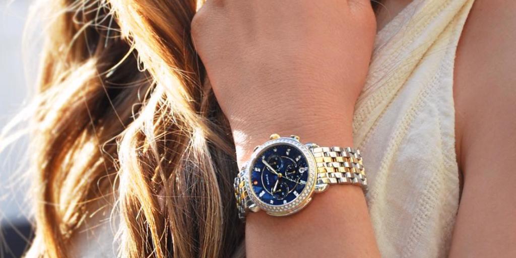 miamilakesj's tweet photo. When your watch is the perfect accessory.  Explore Michele's Sidney at Miami Lakes Jewelers. https://t.co/RXEE8DDPdT @miamilakesj #michele #miamigirl #timeless #classic #chic #statement #happyhumpday https://t.co/lKgs9STJlC