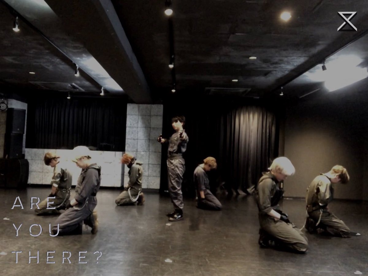 OfficialSnazzy_'s tweet photo. ✔️ 2019.05.11  PM11:00 

🔫 SHOOT OUT / MONSTA X
🚨 Cover by SNAZZY

🎥 Movie release !!!

Coming soon ...

#MONSTAX #SHOOTOUT #Shownu #Wonho #Minhyuk #Kihyun #hyungwon #Jooheon #IM

@OfficialMonstaX https://t.co/uAFl2E1lHT