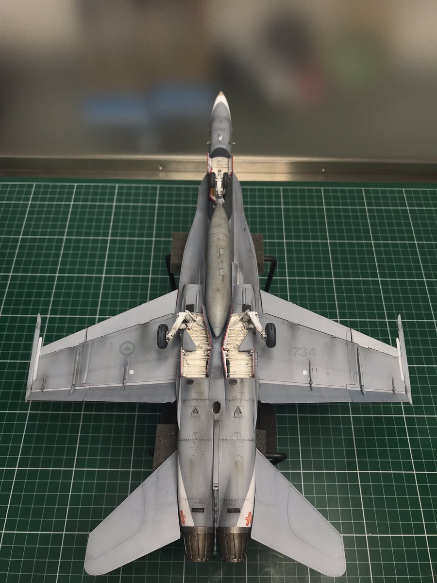 Mokezo_yh's tweet photo. #CF188A
前縁フラップはそれなりに汚してますが角度的にキレイに見えちゃってますね(^◇^;)
もっと汚したい気もするけどこの辺りが止め時と判断✋
自分で言うのもなんですが、増槽との差がいい感じ✨ https://t.co/Sxir4ELIOW