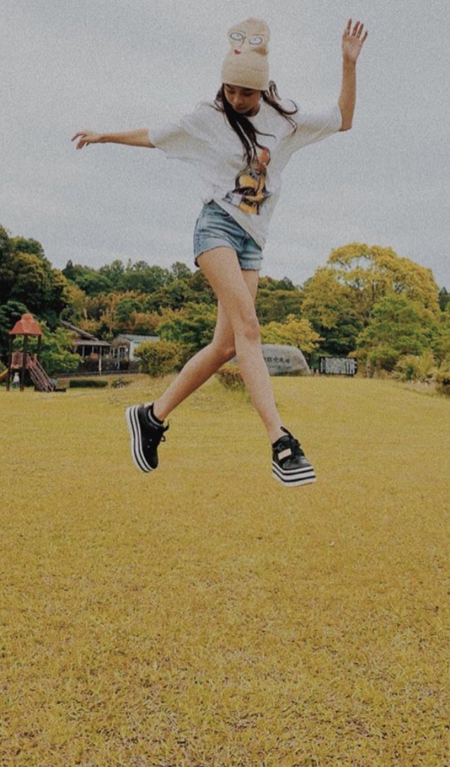 MariaGayMendoza's tweet photo. My god Ang sexy mo Maymay,love you.
@maymayentrata07 
@Barber_Edward_ 
#FanQuestionsWithMayWard https://t.co/xw1rmvM4w2
