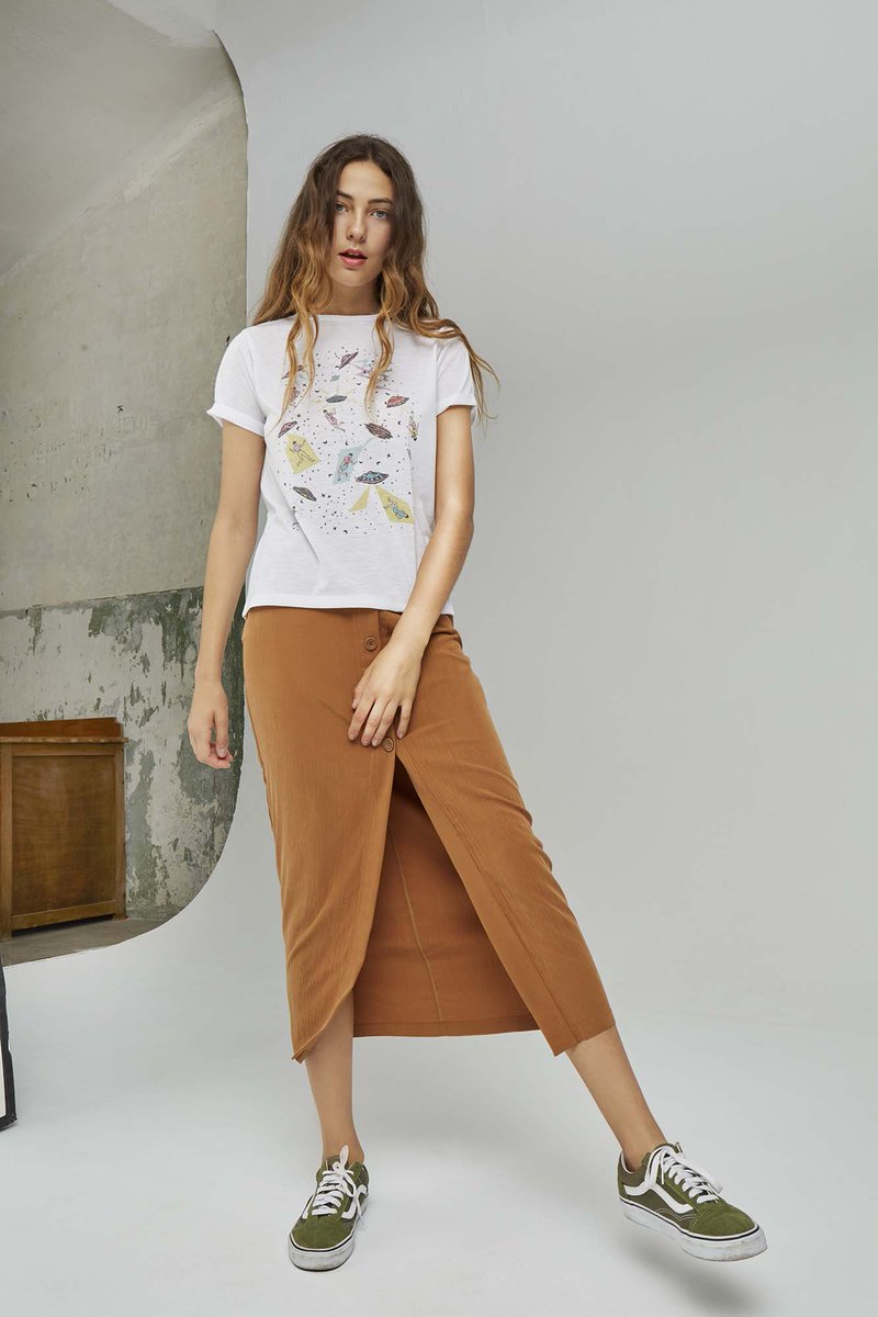 Faldas midis que no te quitarás esta temporada #dolorespromesas #pv19 #faldas