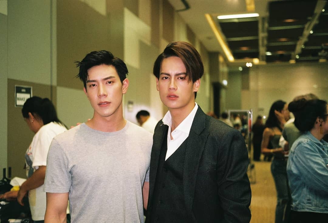 NINEBYNINE6's tweet photo. Instagram vs reality

Update IG: icepariss

#IcePariss #ไอซ์พาริส https://t.co/vOZ35U8k3x