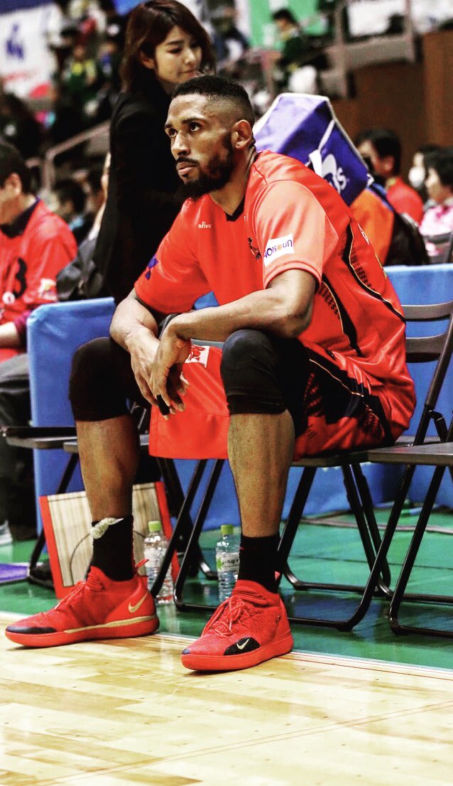 BigMarc50's tweet photo. Another season completed🏀🏀. Thank you God for My Health to continue to play this game I Love🙏🏽💪🏽🇯🇵 https://t.co/K7vQ1Q47Vq