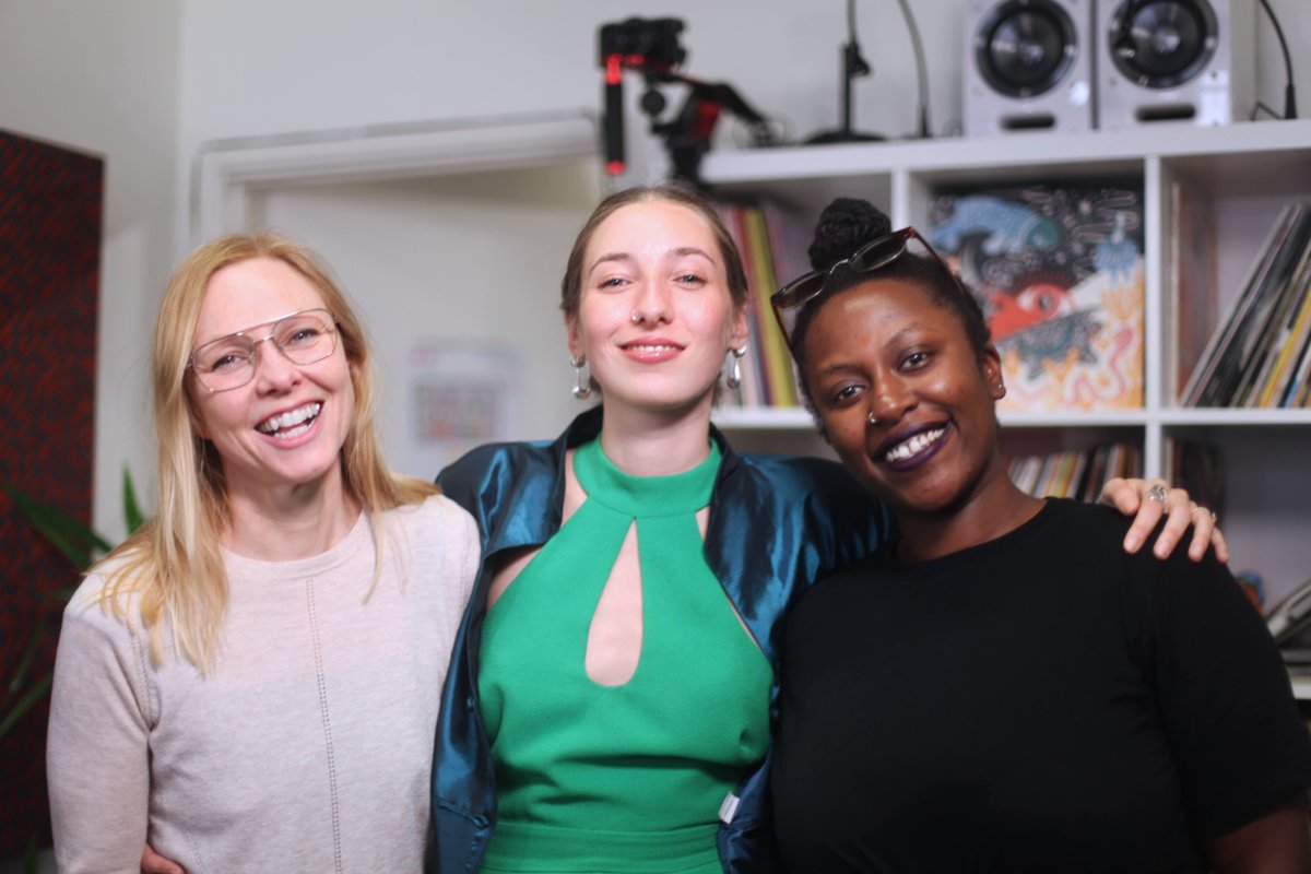 worldwidefm's tweet image. Tune in for @MatchFuse with Debra Richards. She will be joined by @bekareidviolin &amp;amp; And Is Phi for a live session and a chat. 

Listen at → wrldwd.fm/debra2