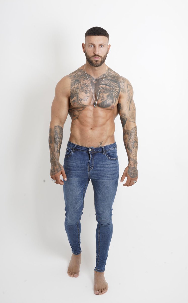 Kena_London's tweet photo. Complete your Look with our Brand NEW Siero Jeans🔥
New Colours💥
New Designs🧵
Shop -> https://t.co/nQGoLxAOVS https://t.co/kdeNlhDd2R