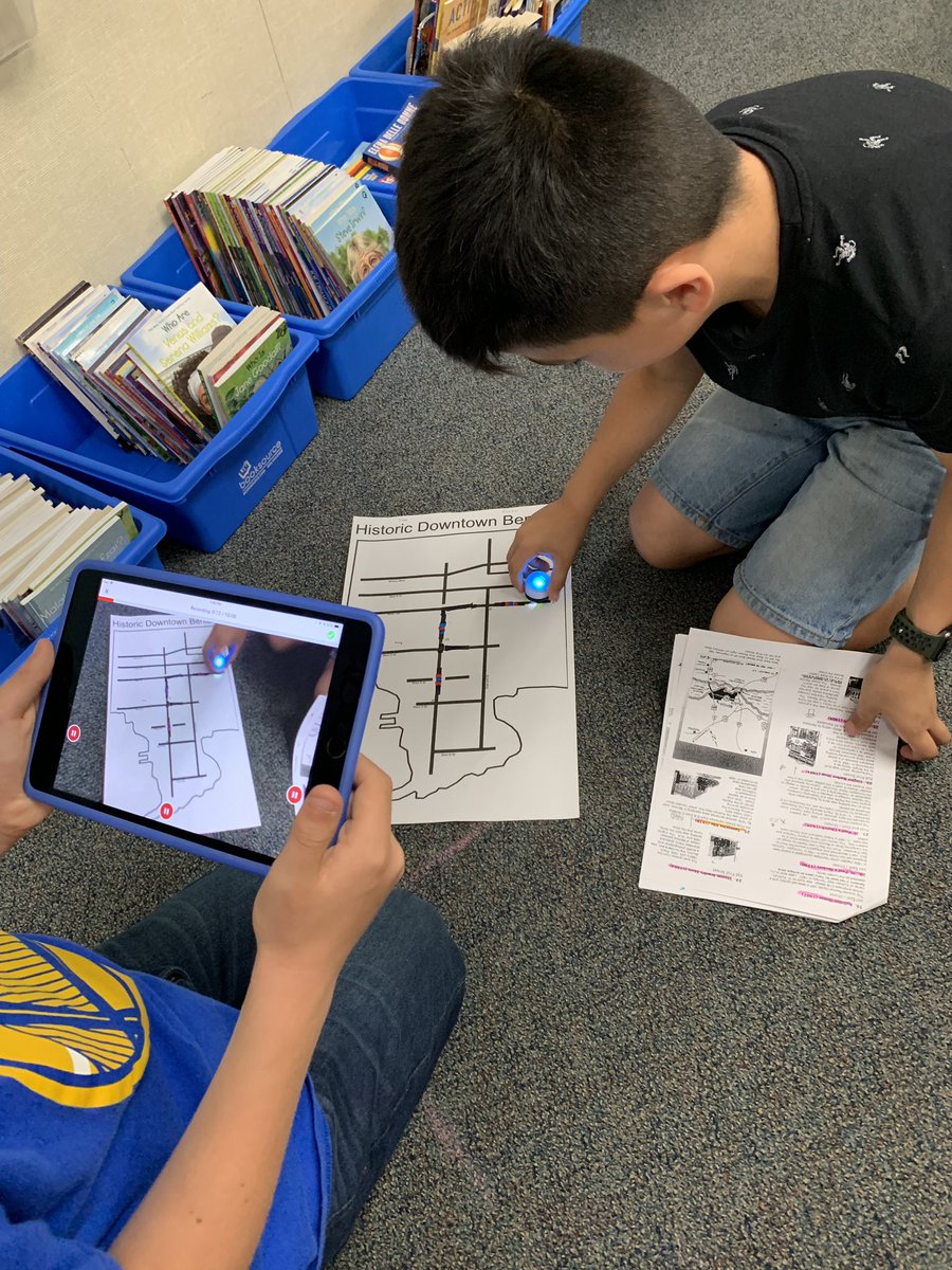 3rd grade Ss coded #ozobot to take a tour of Historic Downtown Benicia. They documented the tour w/ #seesaw to share w/ family &amp; teacher. <a href="/Turnerdolphins/">MatthewTurnerSchool</a> #beniciahistory