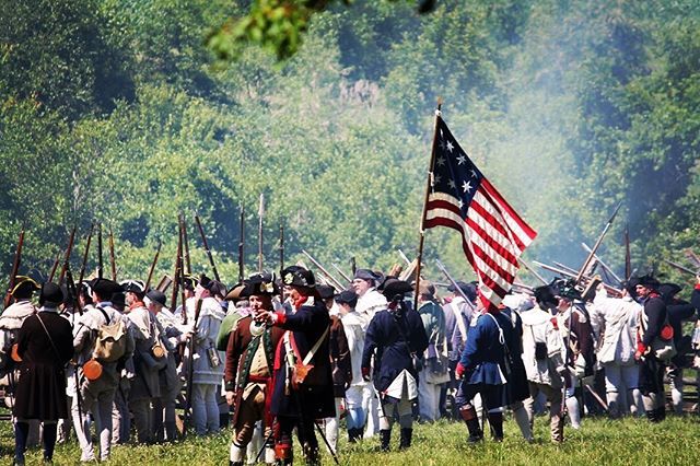 2ndMassReg's tweet photo. How far shall I take this army to preserve this idea of Freedom how much shall I sacrifice for this America and the answer is there is never to far and never enough to sacrifice for what you love! #musket #reenactment #revolutionarywar #patriots #newengl… https://t.co/PVsRlR31UI https://t.co/VoRzvJvDGD