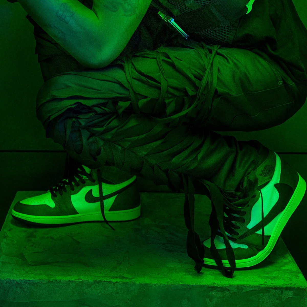 travis scott nikelab