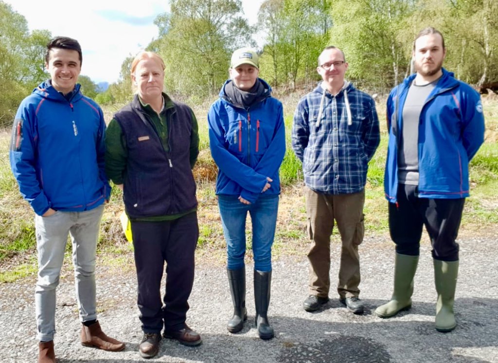 Yesterday my team finished the tagging for the #MissingSalmonProject with the final three fish tagged on the Conon. Thank you so much to @cromartyboard for all of your help!