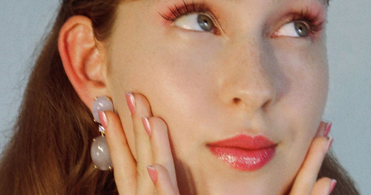 ¿Cuáles han sido los mejores cosméticos del año? 🧡 Elige tus favoritos nominados a los #PremiosBelleza de <a href="/VogueSpain/">Vogue España</a> Ya puedes votar en la categoría "Básico de Rostro" por #BCalm Gel de Agua Micelar. ¡Ayúdanos a ganar un año más 🏆 Vota y comparte buff.ly/302WFEC