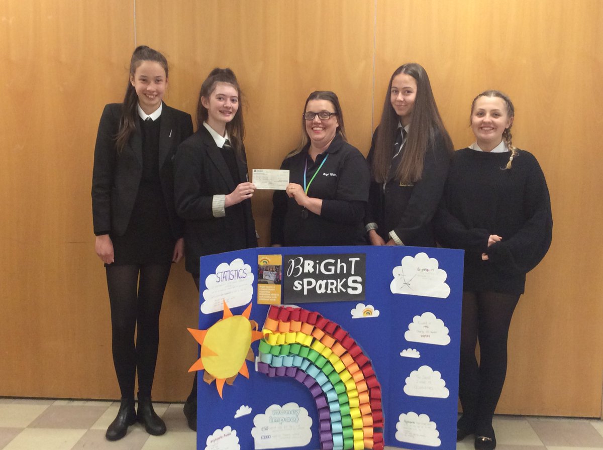 CharityBeeslack's tweet photo. Delighted to welcome Jennifer from Bright Sparks to receive a donation from the @ypi_scotland group with the winning billboard @BeeslackEnglish @Beeslack_RME #makeadifference #YPI19 https://t.co/XRWGl5E88D