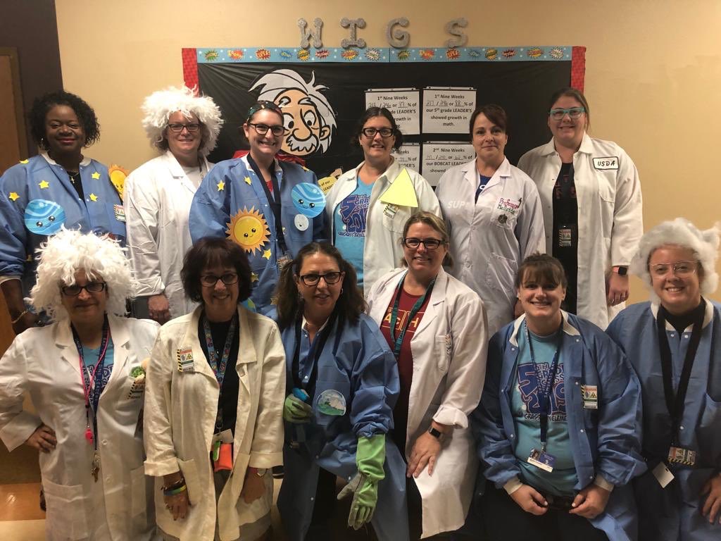 MWork_CoveyFLCP's tweet image. I’m so thankful for these passionate educators!  Way to go #fierceN5th for creating an awesome day of Science Review!! #FSAScience @lakeschools