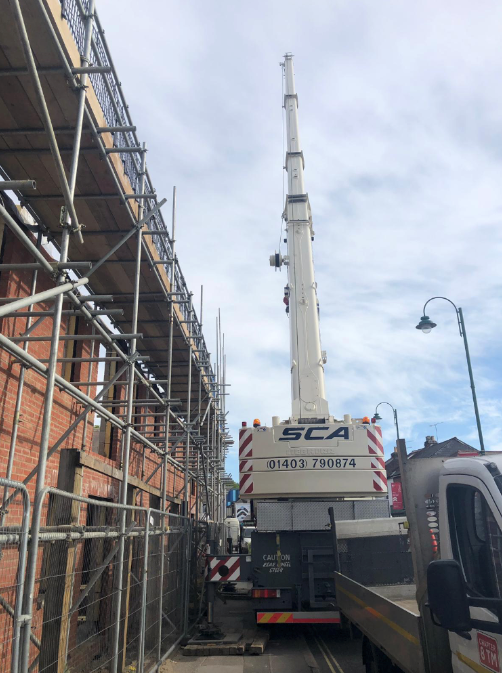 southerncranes's tweet photo. Our Liebherr LTM1060 Crane working on variobase in Southampton. 
For all enquiries please call 01403 790874, email sales@southerncranes.co.uk or visit https://t.co/SfmAus89Al
#southerncranes #sca #liebherr #cranehire #cranes #variobase https://t.co/Y01dx0fV2t