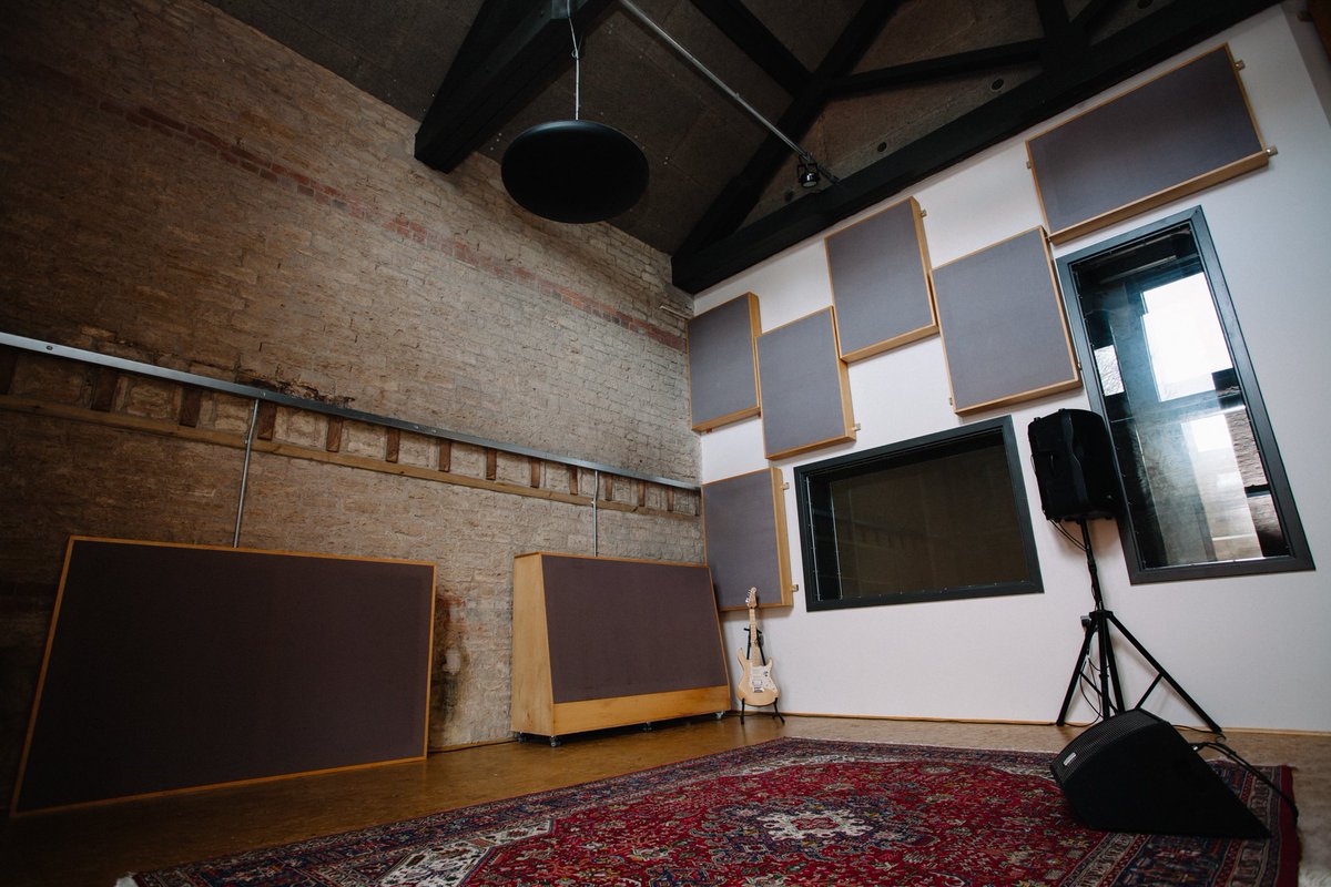 Bert Jansch Studio tweet media