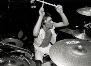 Happy birthday to Van Halen\s Alex Van Halen!  