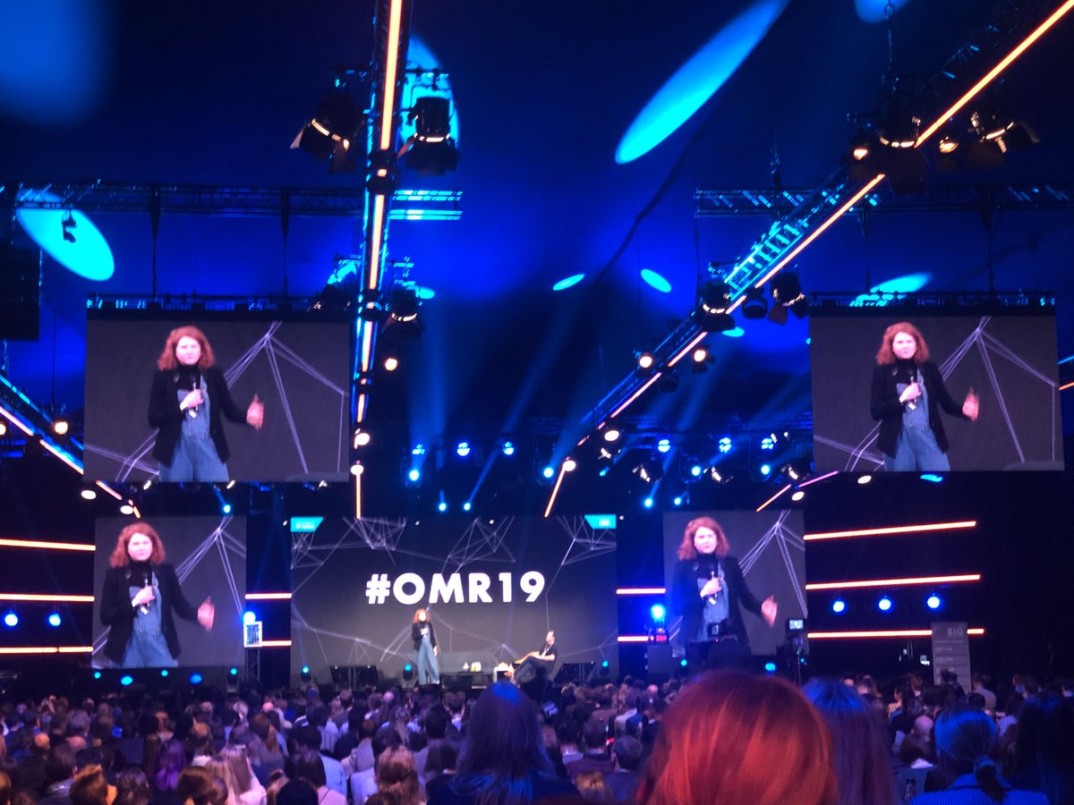 thenunatakgroup's tweet photo. Großartiger Auftritt von Keks-Erbin Verena Bahlsen auf #OMR2019: „In Supermärkten haben wir das größte Innovationsfeld, das man sich denken kann“ - aber auch: „Ich sch... auf Wirtschaft wenn sie nicht ein Vehikel ist unsere Gesellschaft nach vorne zu bringen“ #nunatak @robor https://t.co/yP6xf3liI0