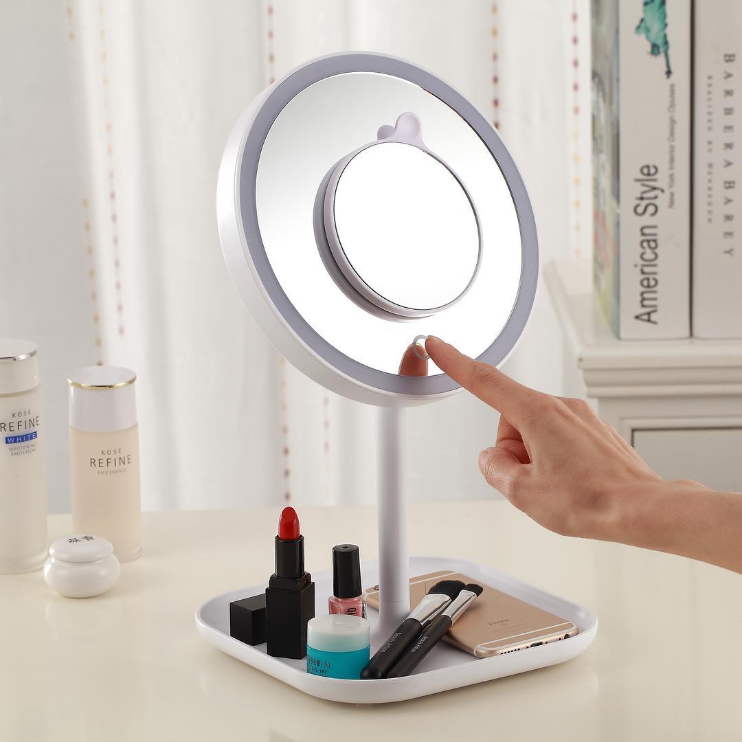 Want to get this mirror for FREE? Send us a message to our Facebook Messenger and type 'MIRROR' for more info! Send Message ➡️ m.me/lipmonthly