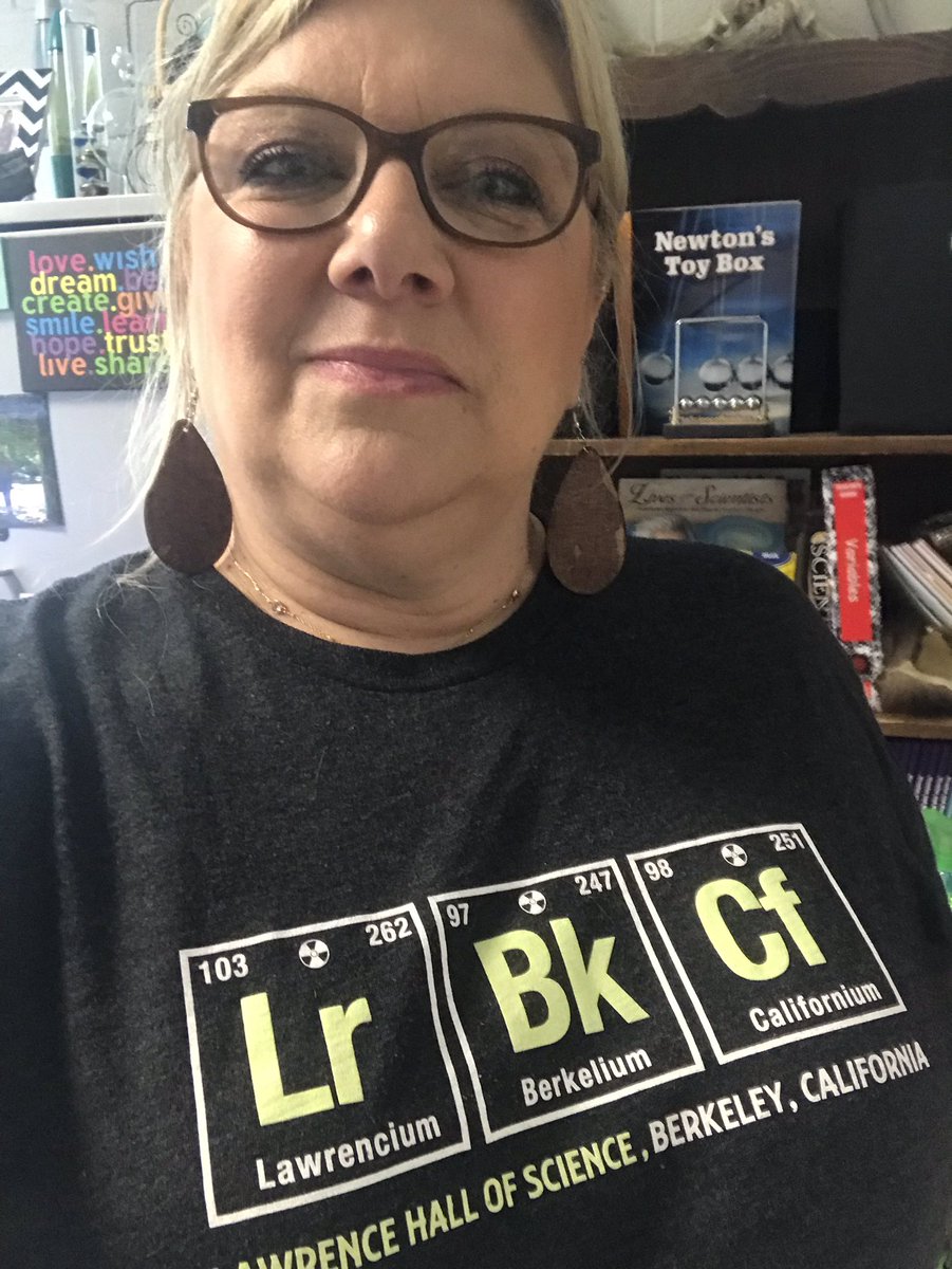 SMS Room 105 tweet media