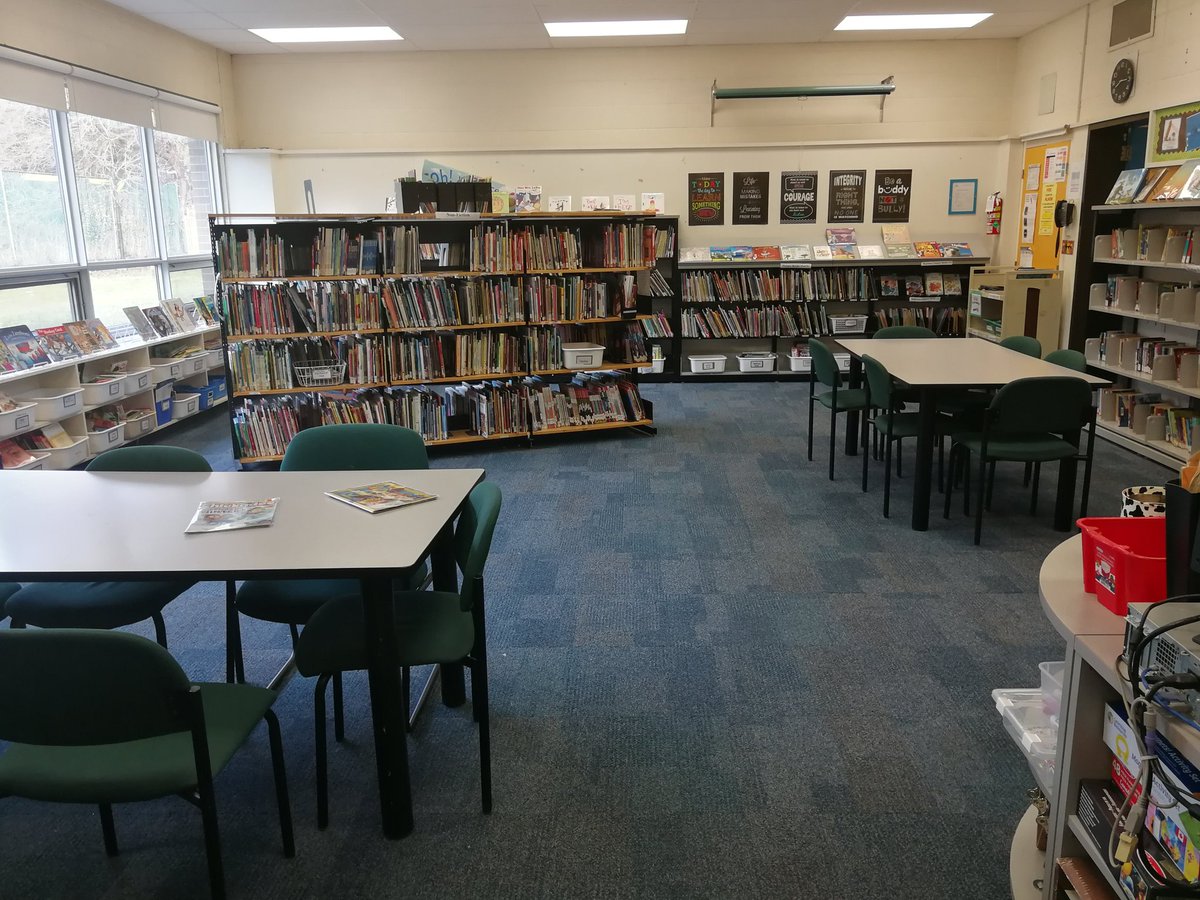 bayviewglenlib's tweet photo. Our design challenge in the learning commons is in full swing!!!! After surveying the students, we've begun to implement some changes!!! @bayviewglenps1 #designchallenge #learningcommons #studentvoice https://t.co/DvECCOF5b6